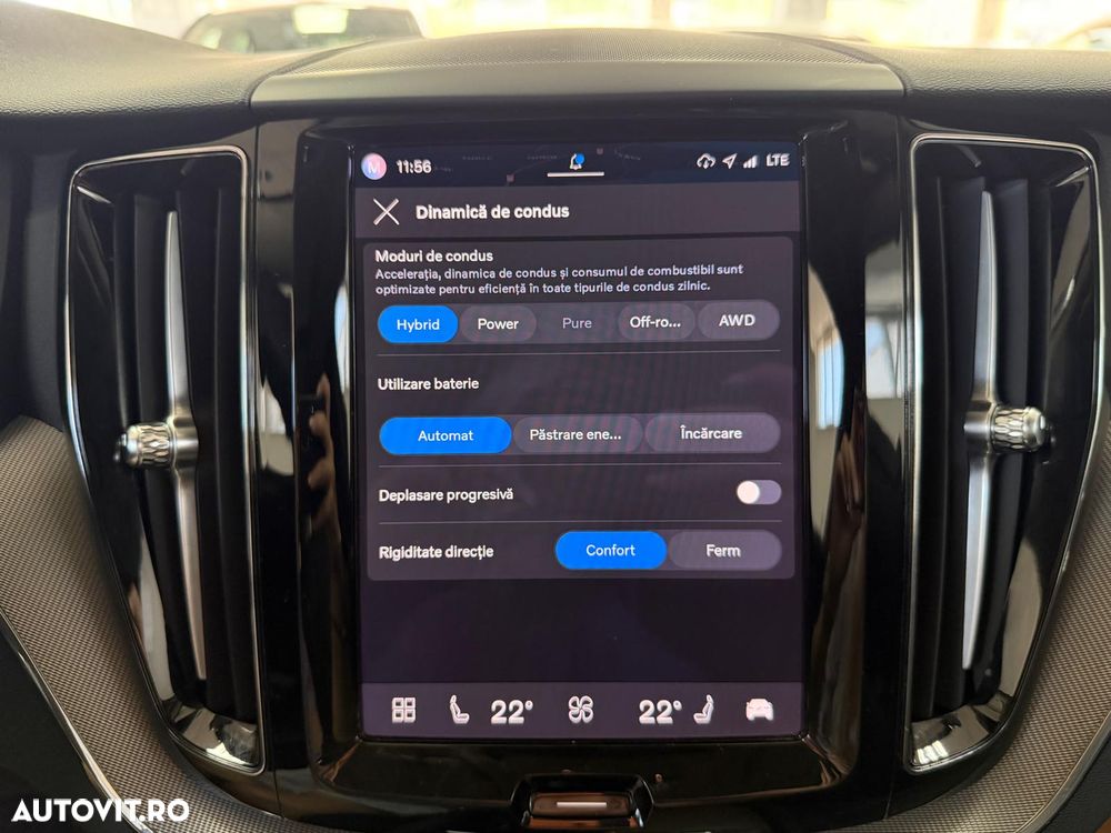 Volvo XC 60 T6 AWD Recharge Geartronic Inscription - 28