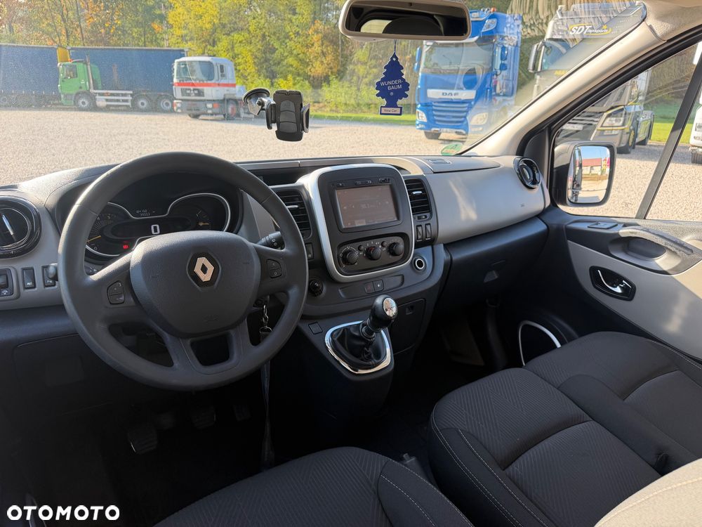 Renault Trafic - 29