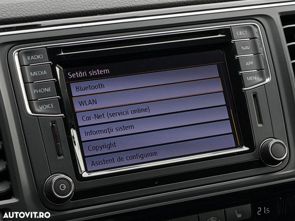 Volkswagen Multivan - 31