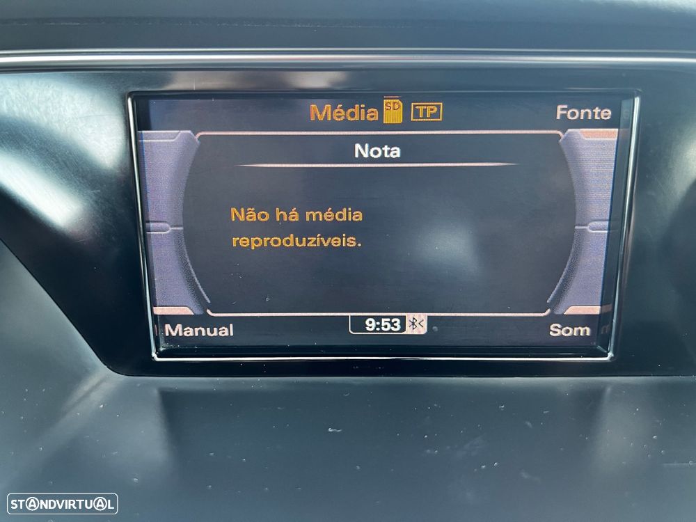 Audi A4 Avant 2.0 TDI S-line - 23