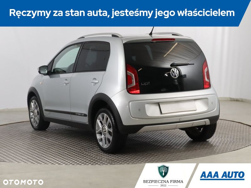 Volkswagen up! - 5