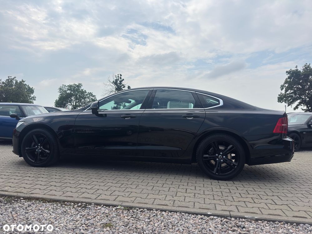 Volvo S90 D4 Geartronic Momentum Pro - 27