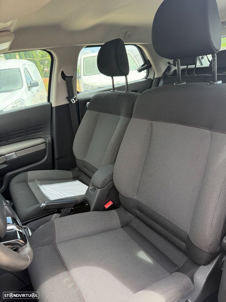 Citroën C4 Cactus 1.2 PureTech Shine - 18