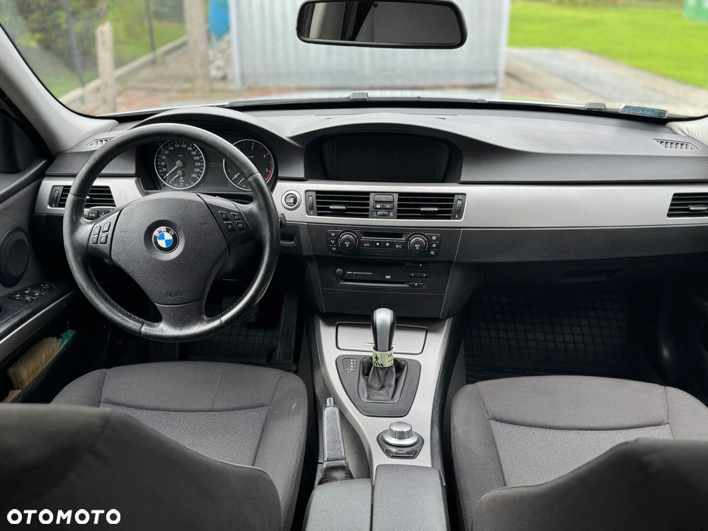BMW Seria 3 - 13