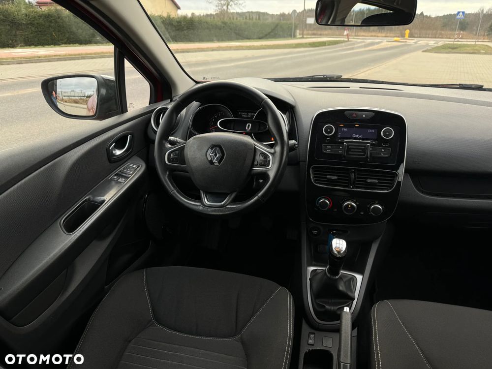 Renault Clio - 13