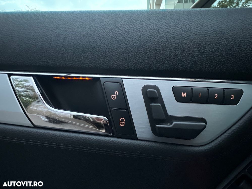 Mercedes-Benz C 280 4-Matic - 17