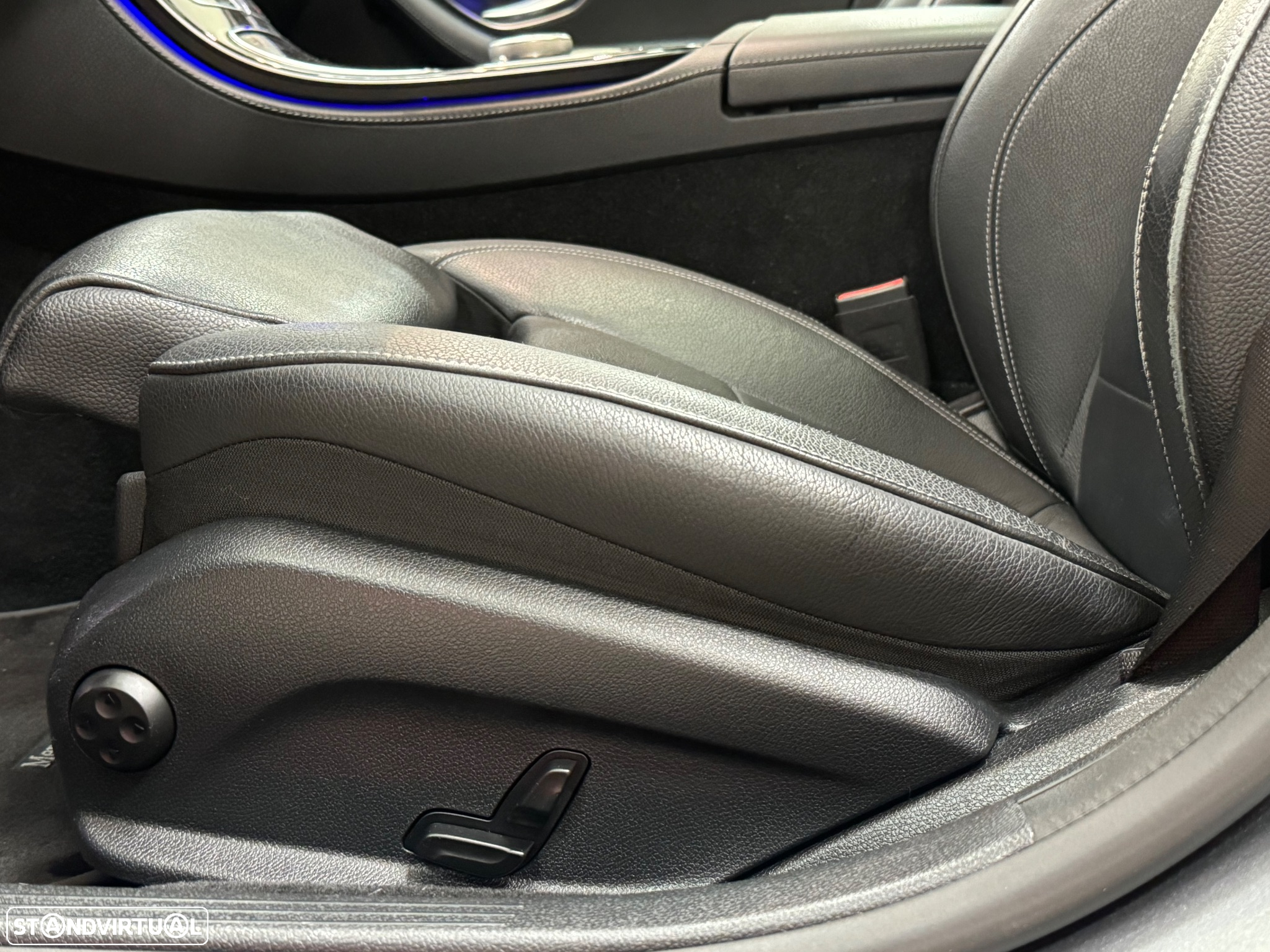 Mercedes-Benz E 220 d Exclusive - 48