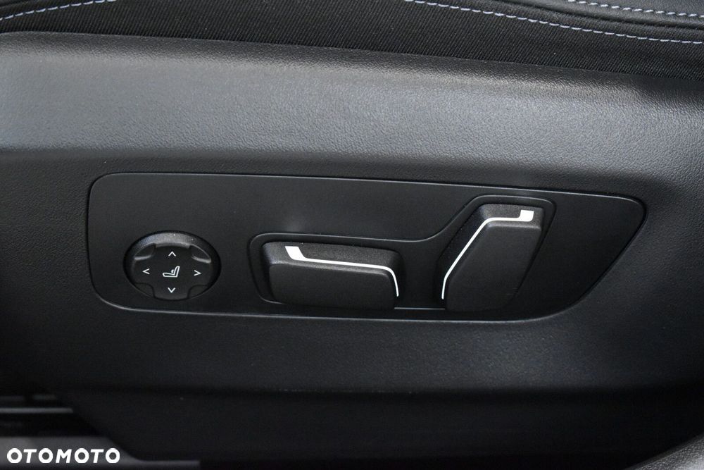 BMW Seria 5 - 12
