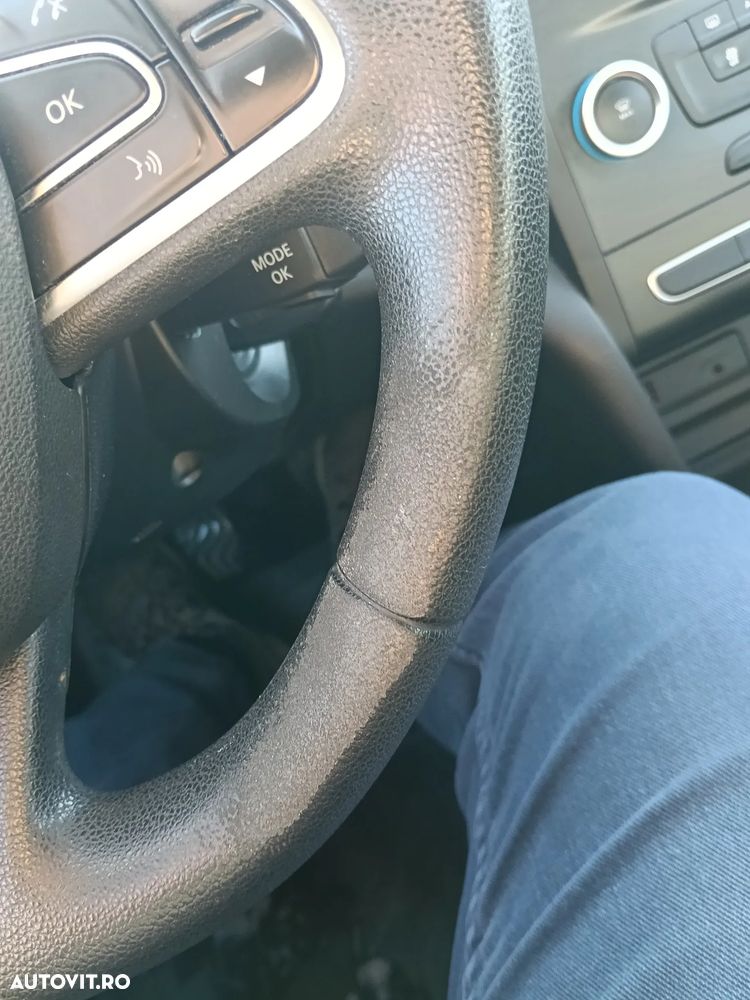 Renault Megane - 21