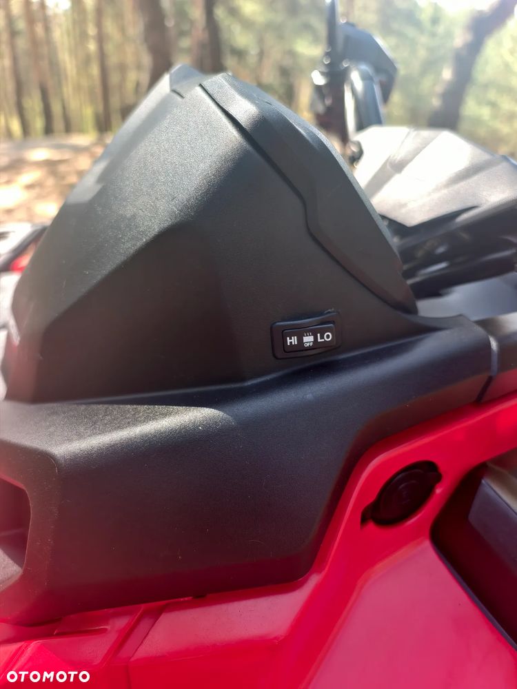 Can-Am Outlander - 18