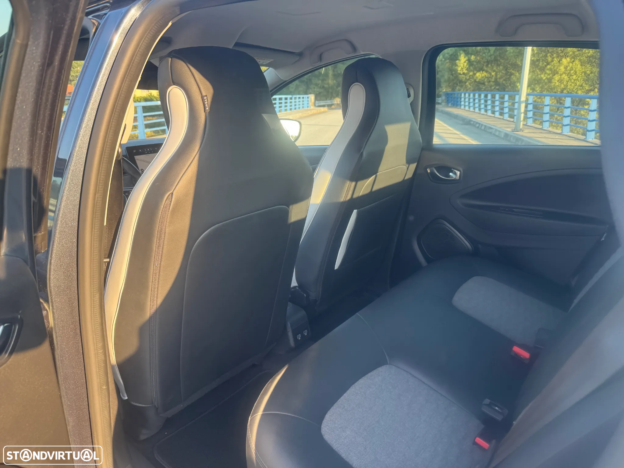 Renault Zoe (c/ Bateria) Z.E. 50 INTENS - 19
