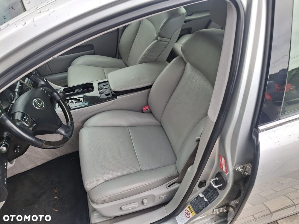 Lexus GS 300 Executive Line - 25