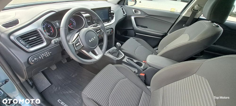 Kia Ceed 1.5 T-GDI M - 20