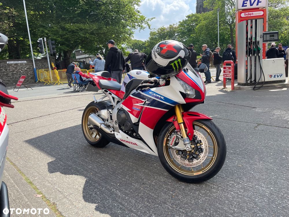 Honda CBR - 29