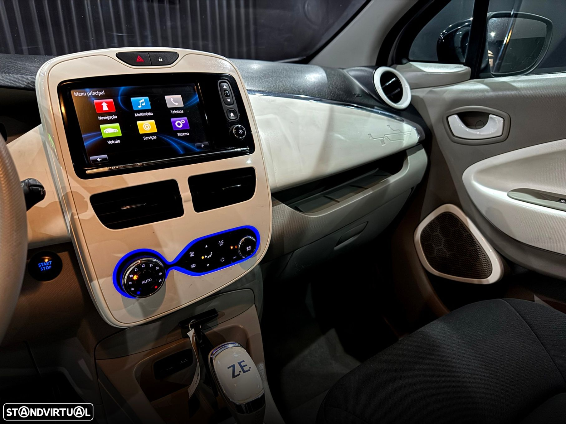 Renault Zoe - 17