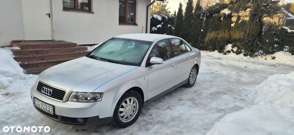 Audi A4 Limousine 2 - 10