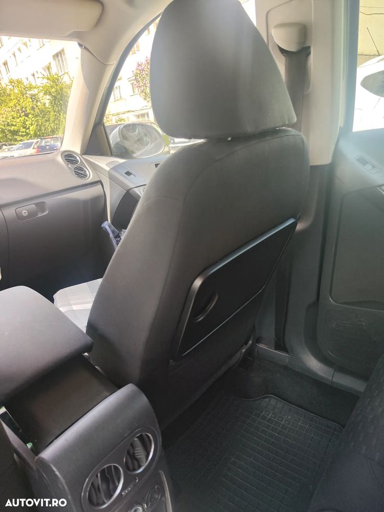 Volkswagen Tiguan 2.0 TDI DPF 4Motion DSG Sport & Style - 9