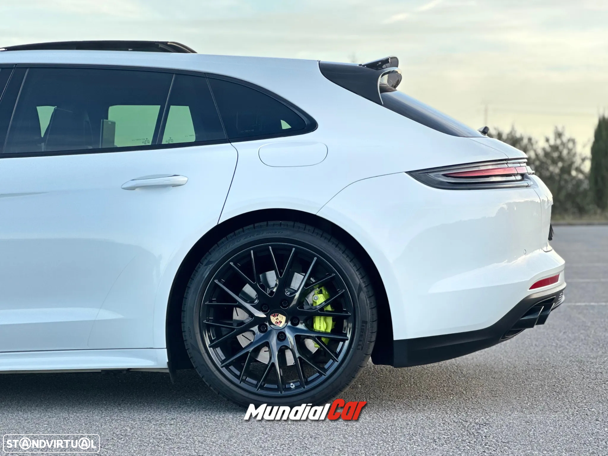 Porsche Panamera Sport Turismo - 43