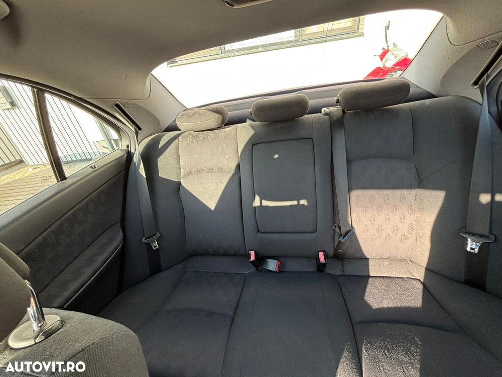 Mercedes-Benz C 220 CDI Classic - 10