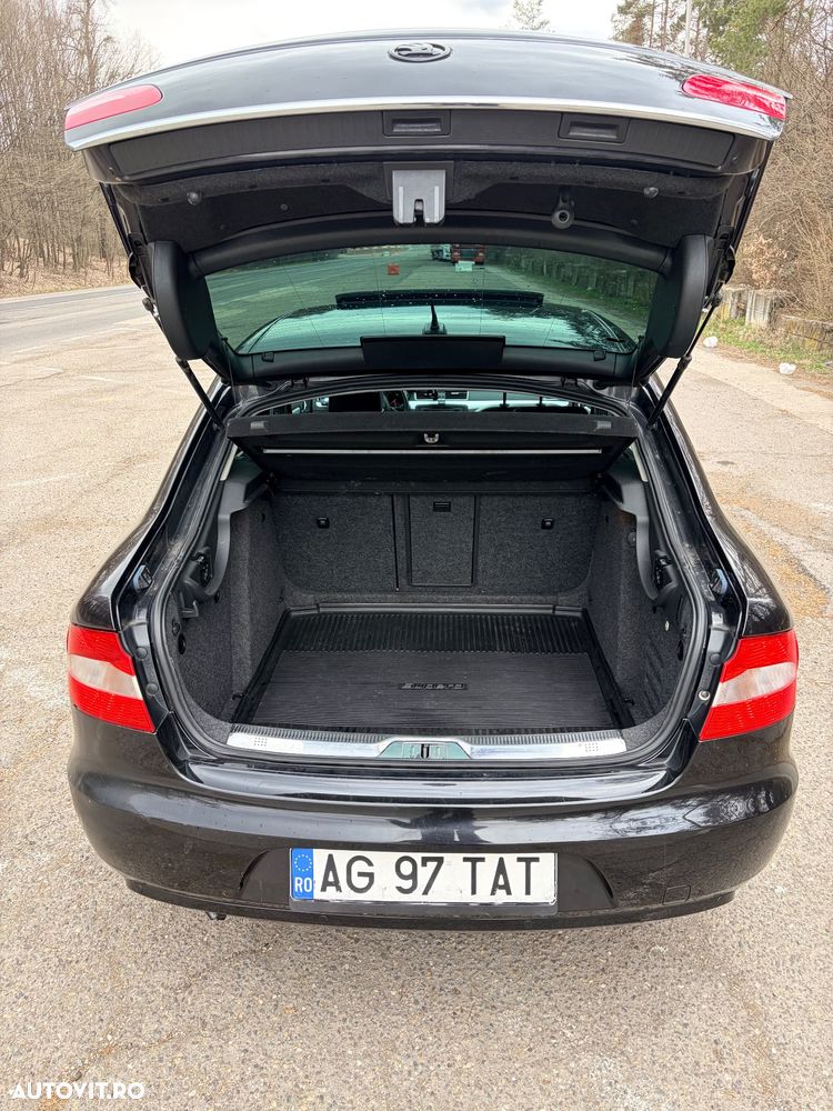 Skoda Superb 2.0 TDI Ambition DSG - 11