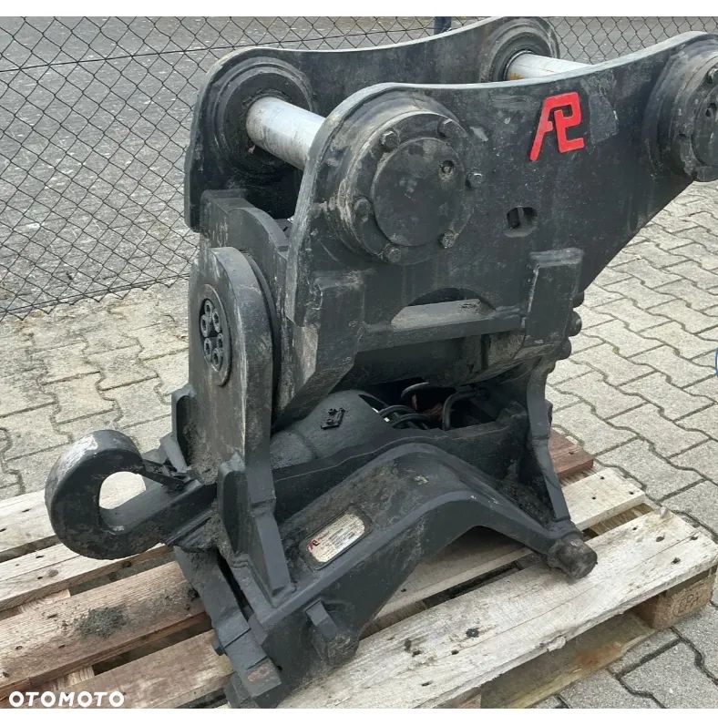 Komatsu Głowica powertillt Pladdet CW40 - 4