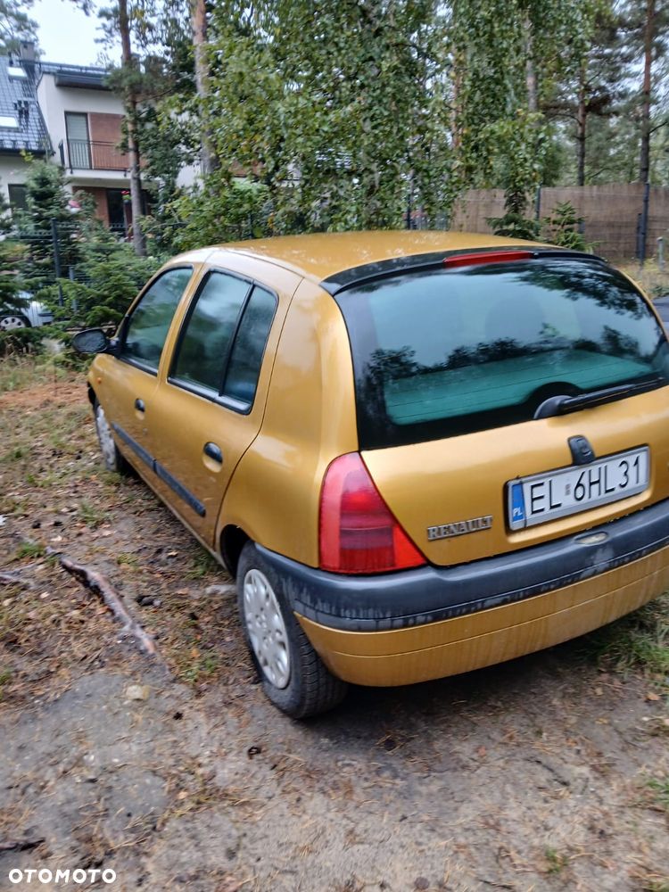 Renault Clio 1.2 - 4