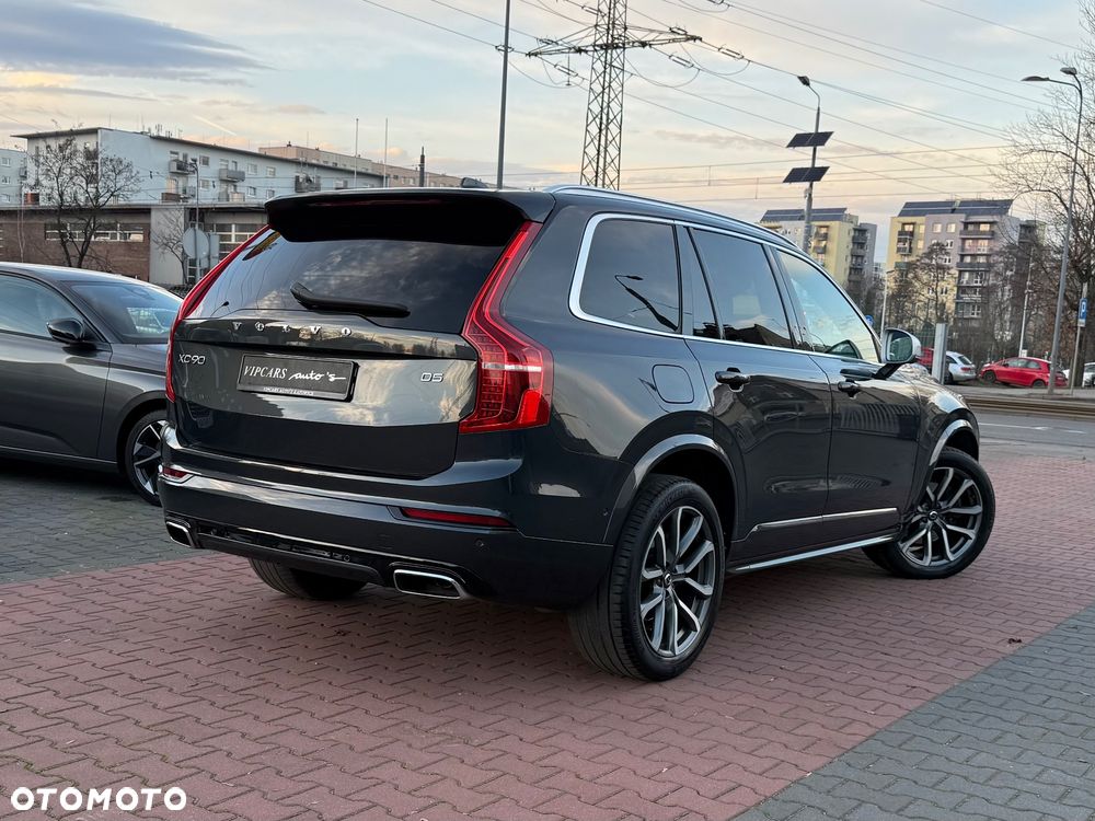 Volvo XC 90 D5 AWD R-Design - 9