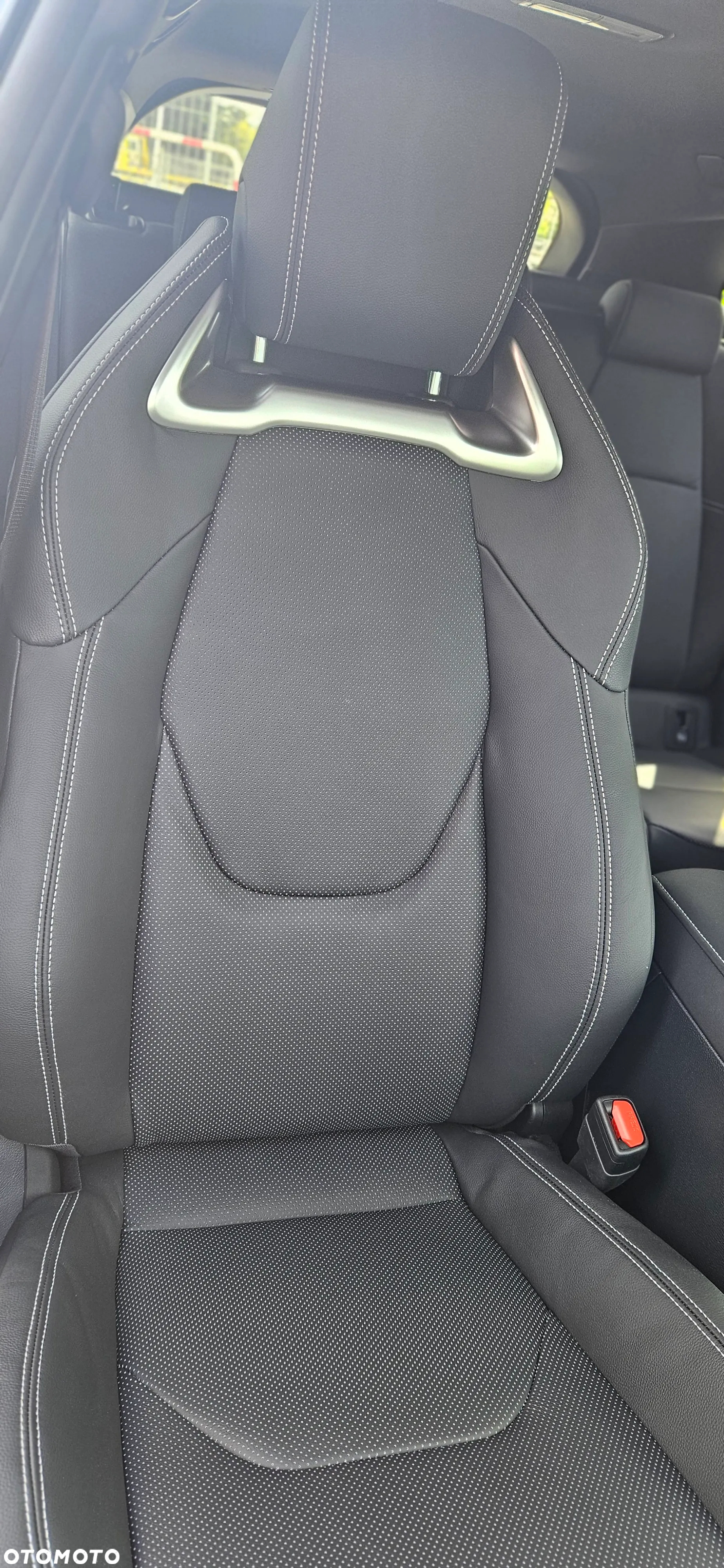 Toyota Corolla 1.8 Hybrid Executive - 13