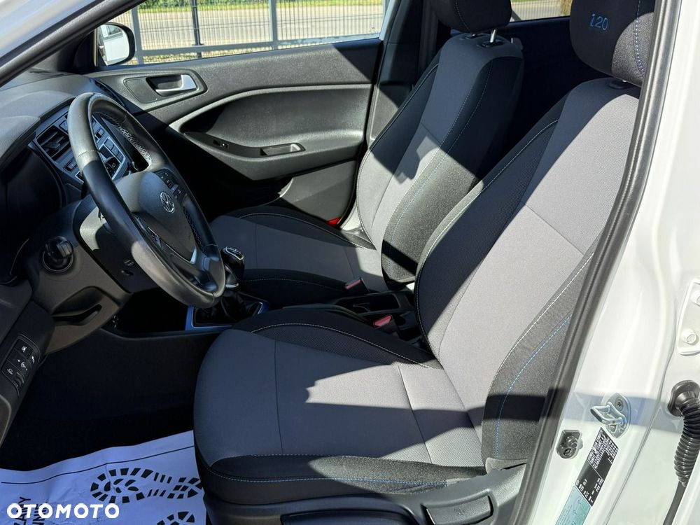 Hyundai i20 - 21