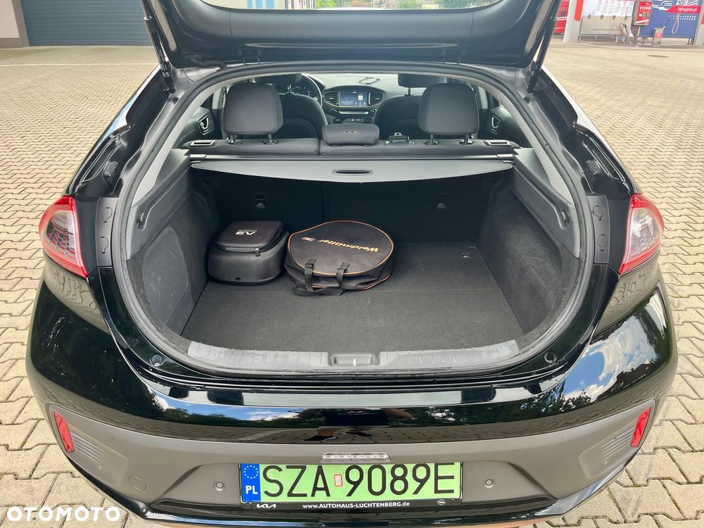 Hyundai IONIQ Style - 12