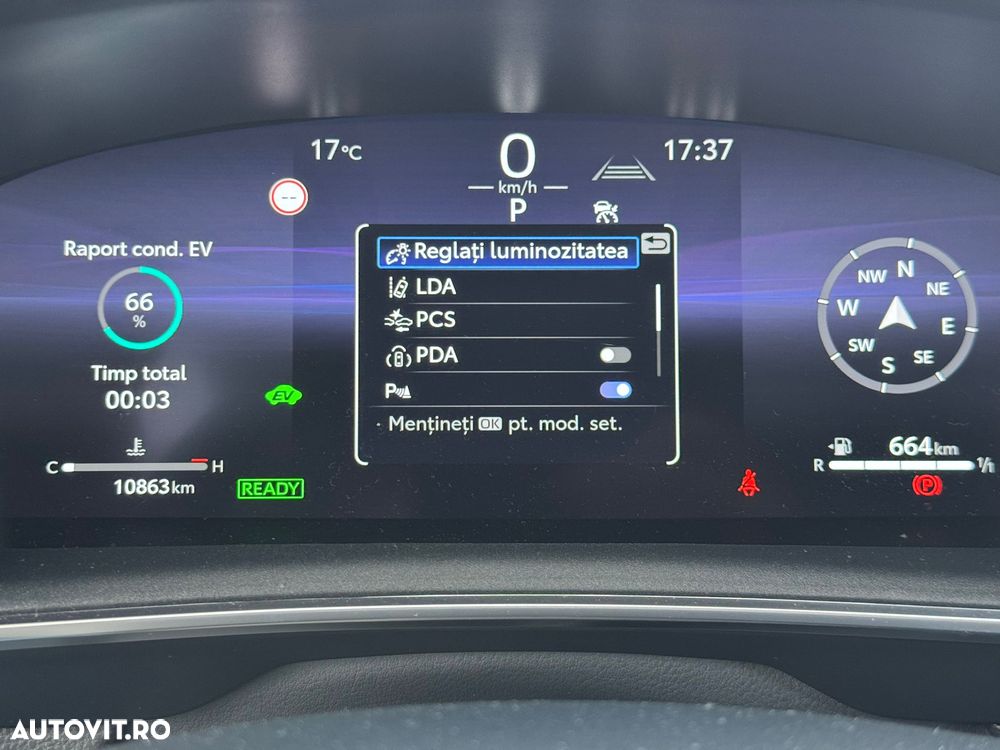 Toyota Corolla 1.8 HSD Dynamic - 26