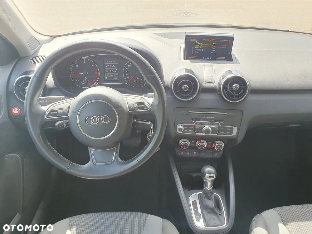 Audi A1 Sportback 1.6 TDI S tronic sport - 10