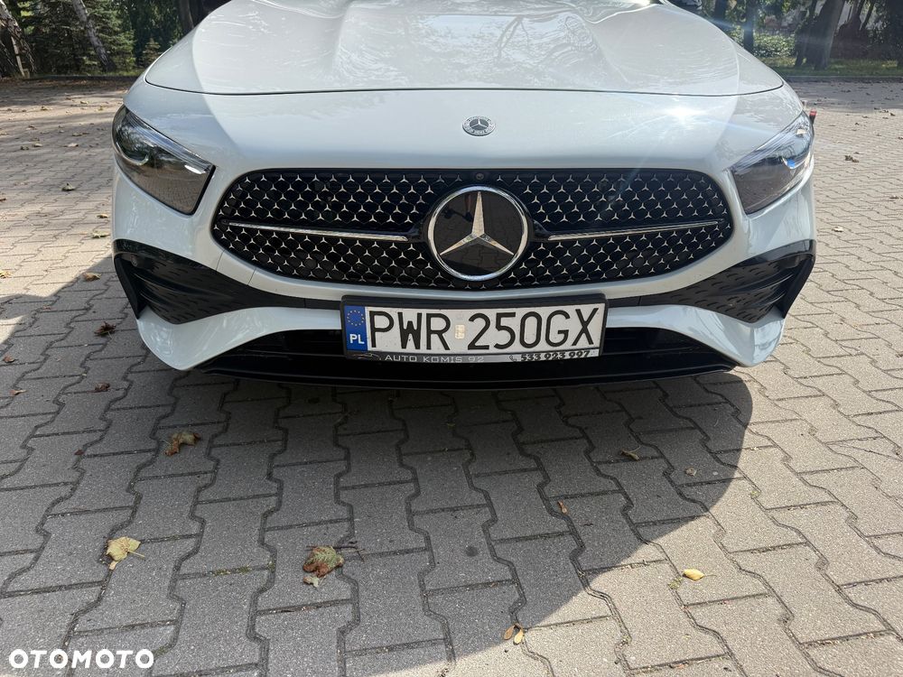 Mercedes-Benz Klasa A 250 4Matic 8G-DCT AMG Line Advanced - 22
