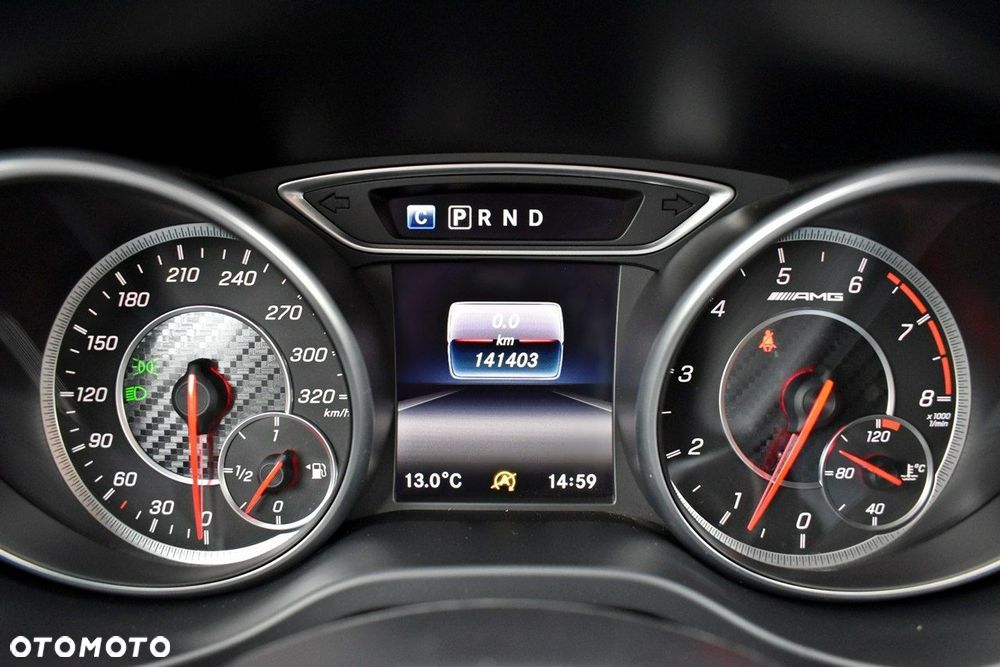 Mercedes-Benz CLA AMG 45 4Matic 7G-DCT - 18