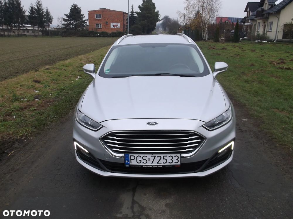 Ford Mondeo - 29
