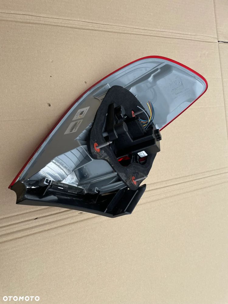 bmw e92 lampa tył tylnia prawa sprawna gwarancja - 4
