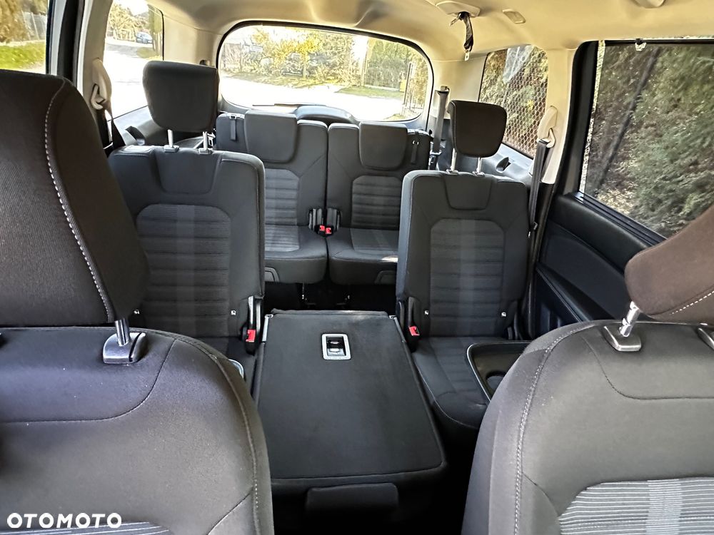 Ford Galaxy 2.0 TDCi Titanium - 29