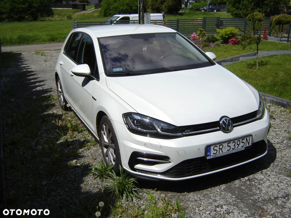 Volkswagen Golf - 2
