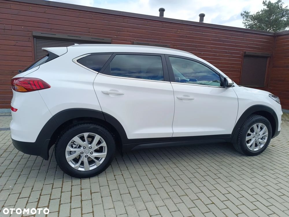 Hyundai Tucson 1.6 GDI BlueDrive Style 2WD - 29
