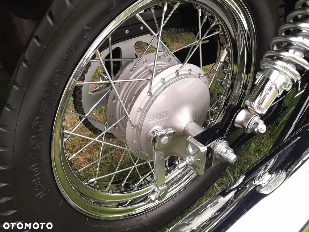 Suzuki Intruder - 20
