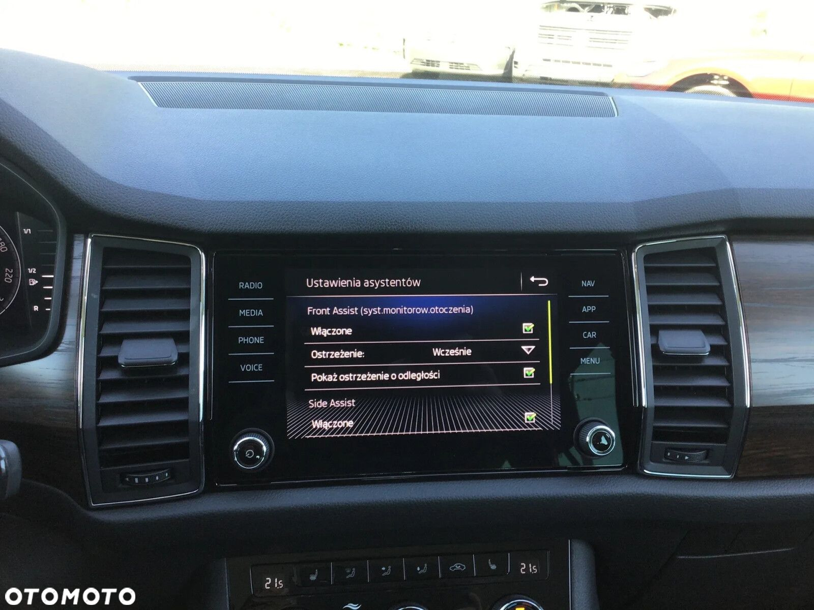 Skoda Kodiaq 2.0 TDI 4x4 Scout DSG 7os - 17