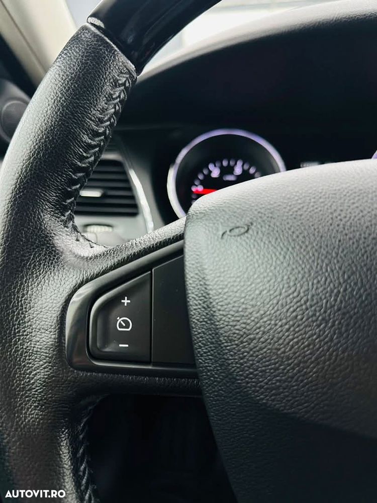 Renault Latitude 2.0 dCi Initiale - 16