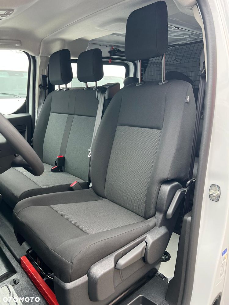 Fiat Scudo brygadowe 6-osobowe L2H1 - 17