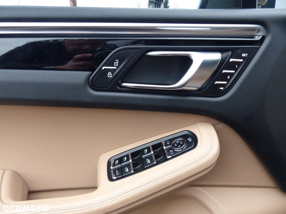 Porsche Macan S PDK - 11