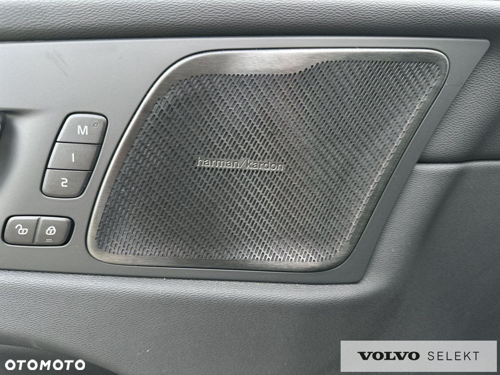 Volvo XC 60 - 22
