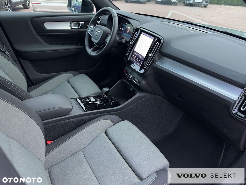 Volvo XC 40 - 26