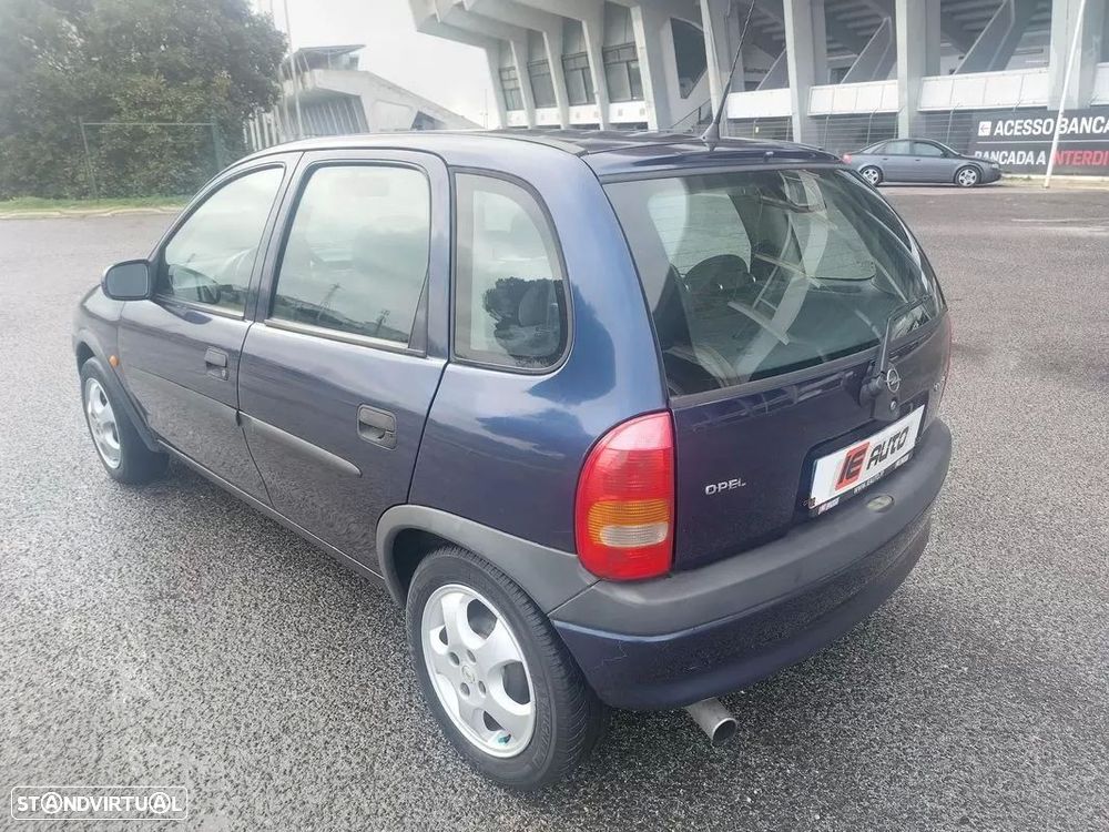 Opel Corsa 1.5 TD - 5