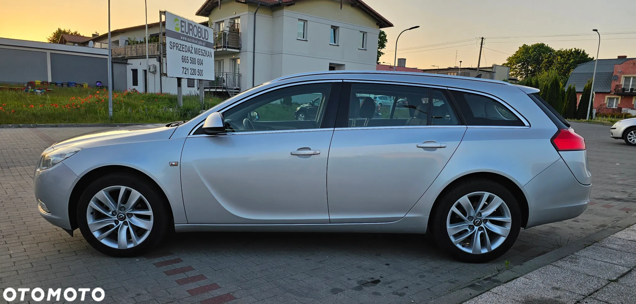 Opel Insignia 1.8 Sports Tourer - 6