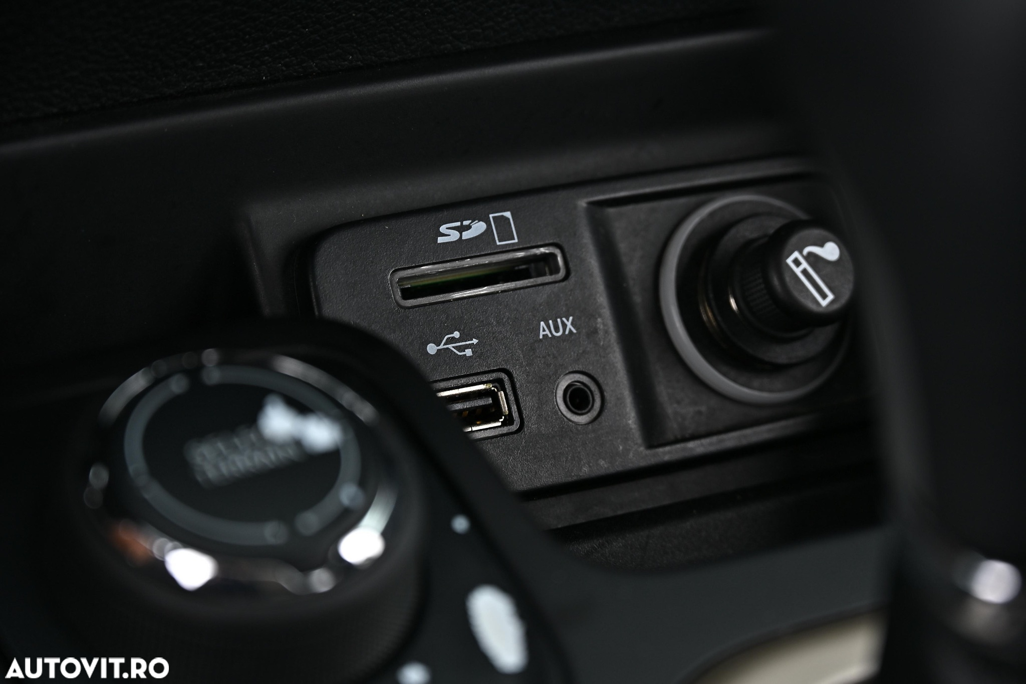 Jeep Cherokee 2.0 Mjet 4x4 AT Longitude - 21