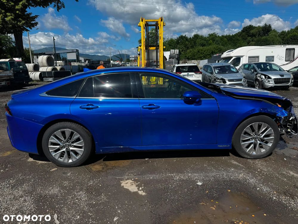 Toyota Mirai - 10